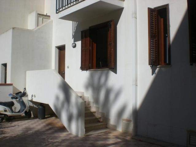 Casa Vacanza Spiaggia Praia Favignana Exterior foto